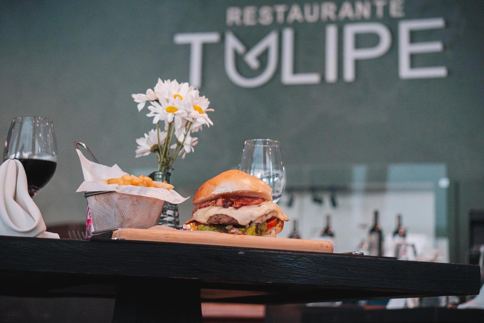 Golden Tulip Porto Vitoria 호텔 외부 사진